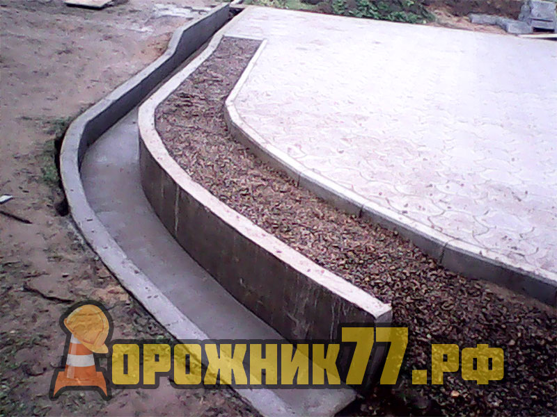 установка-бордюров-в-москве5
